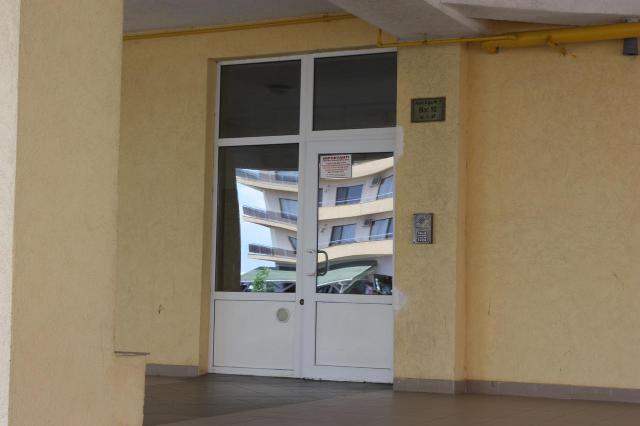 Apartament Summerland Mamaia Εξωτερικό φωτογραφία
